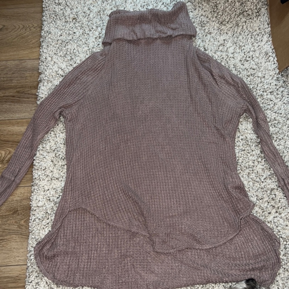 Free People Turtle neck shirt/ sweater